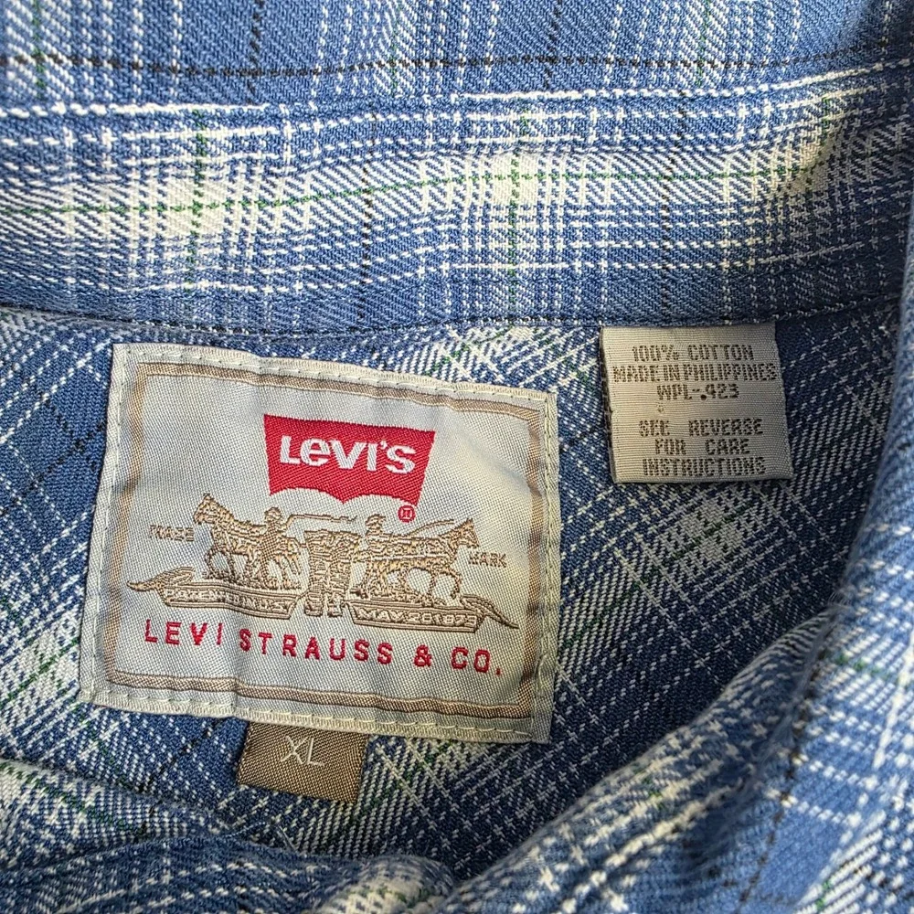Vintage 1997 Levis Mens Blue Plaid Denim Cotton Shirt XL‎ Long Sleeve 60557-6222